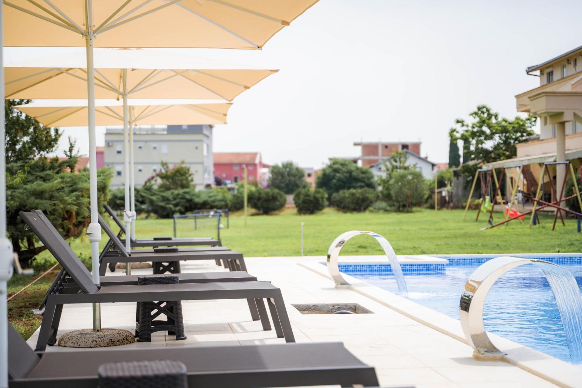 Apartments Rudaj Ulcinj Exterior foto